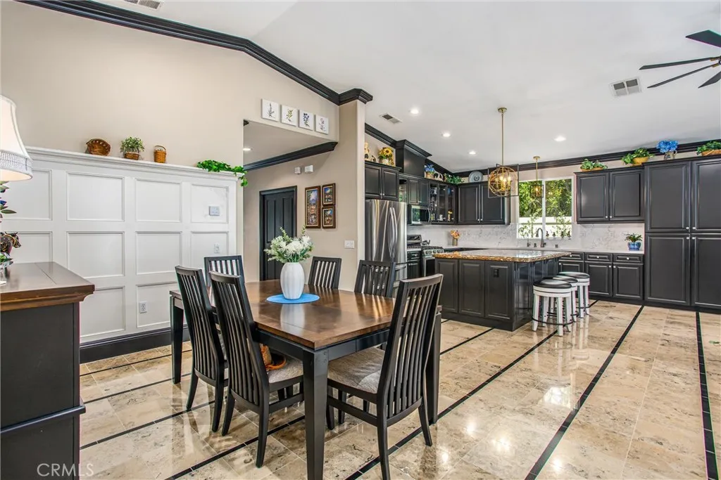 132 Slippery Rock, Beaumont, California 92223 home-pic-6